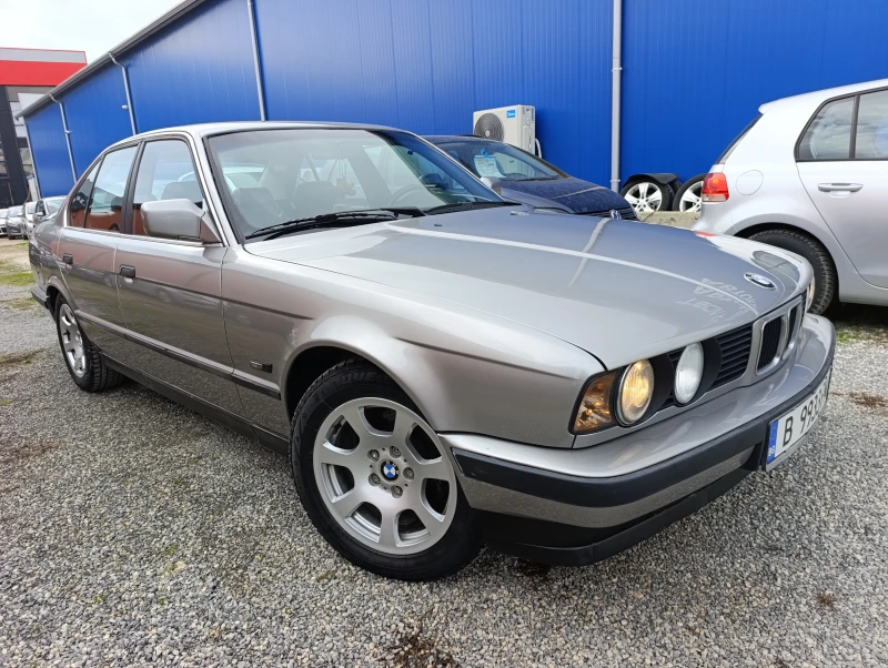 BMW 520 2, 0i 126k.c.