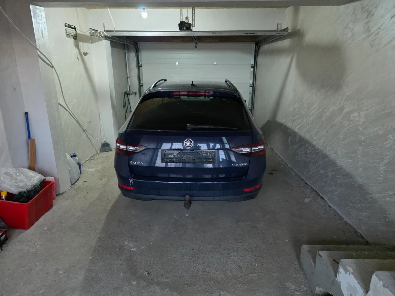 Skoda Superb 2.0, снимка 15 - Автомобили и джипове - 53413381