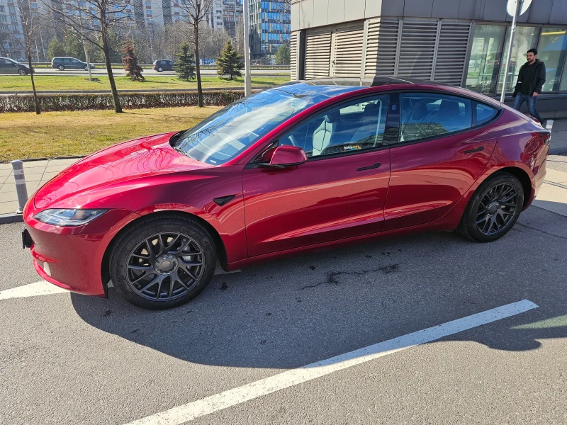 Tesla Model 3 HIGHLAND, снимка 2 - Автомобили и джипове - 53451296