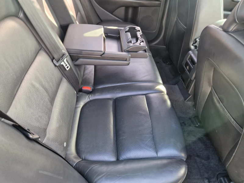 Volvo V70 2.4D/АВТОМАТИК/КОЖА/ЕЛ.БАГАЖНИК, снимка 10 - Автомобили и джипове - 53484647