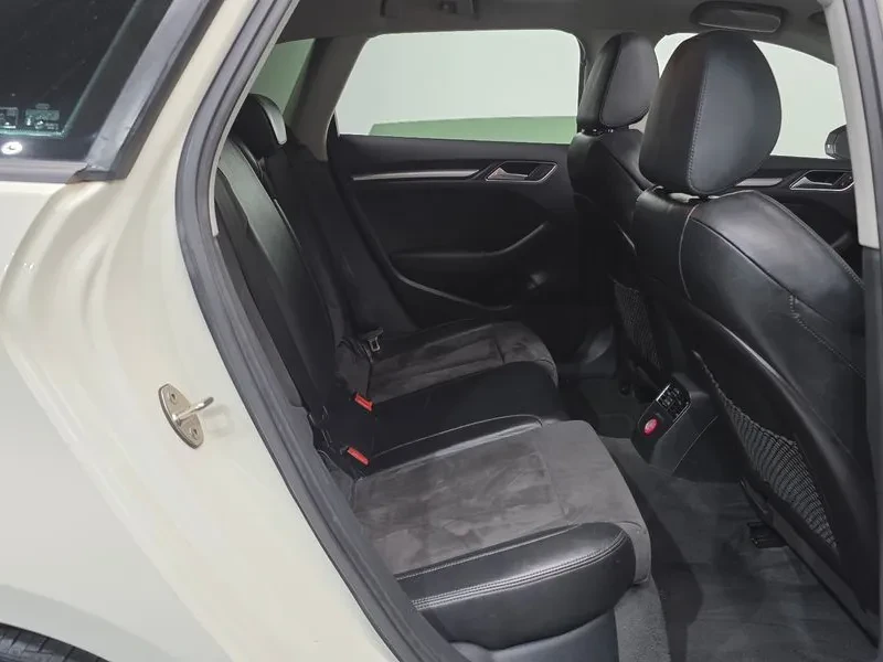 Audi A3 2.0 TDI, снимка 11 - Автомобили и джипове - 54971519