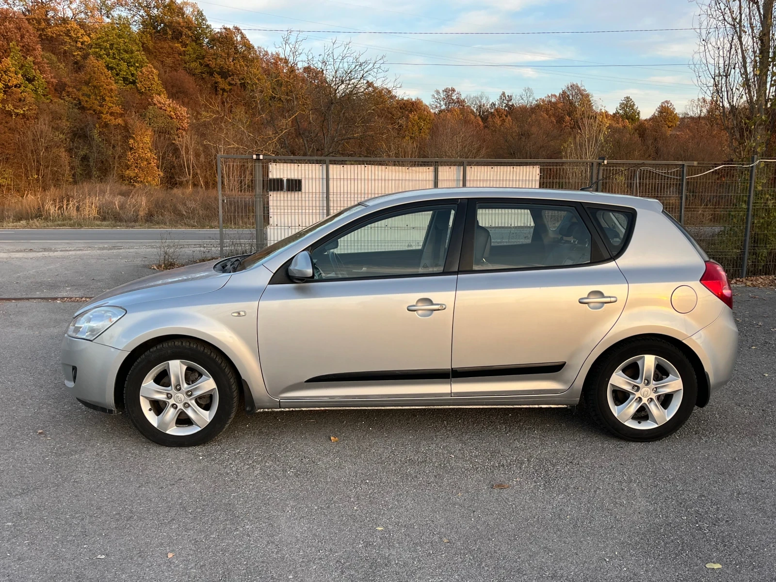 Kia Ceed 1.6CRDI 90 - изображение 2