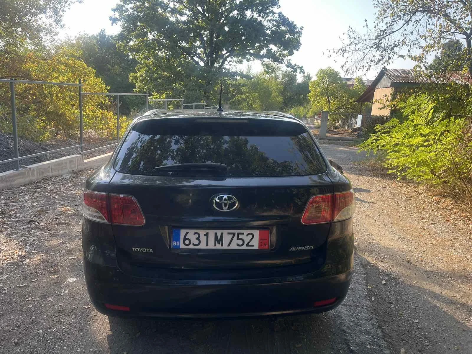 Toyota Avensis Т27 - изображение 5