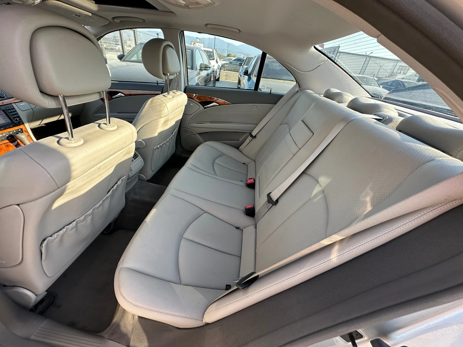 Mercedes-Benz E 350 2009г.* 141000КМ* Подгрев* Шибедах*  | Mobile.bg — изображение 12