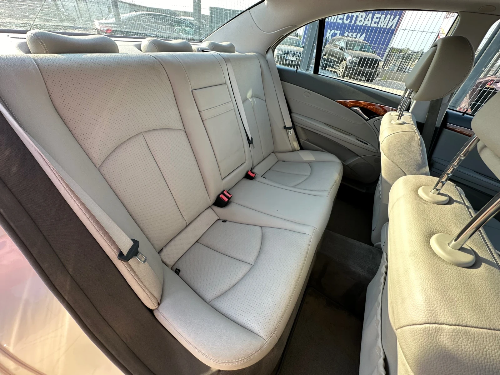 Mercedes-Benz E 350 2009г.* 141000КМ* Подгрев* Шибедах*  | Mobile.bg — изображение 13