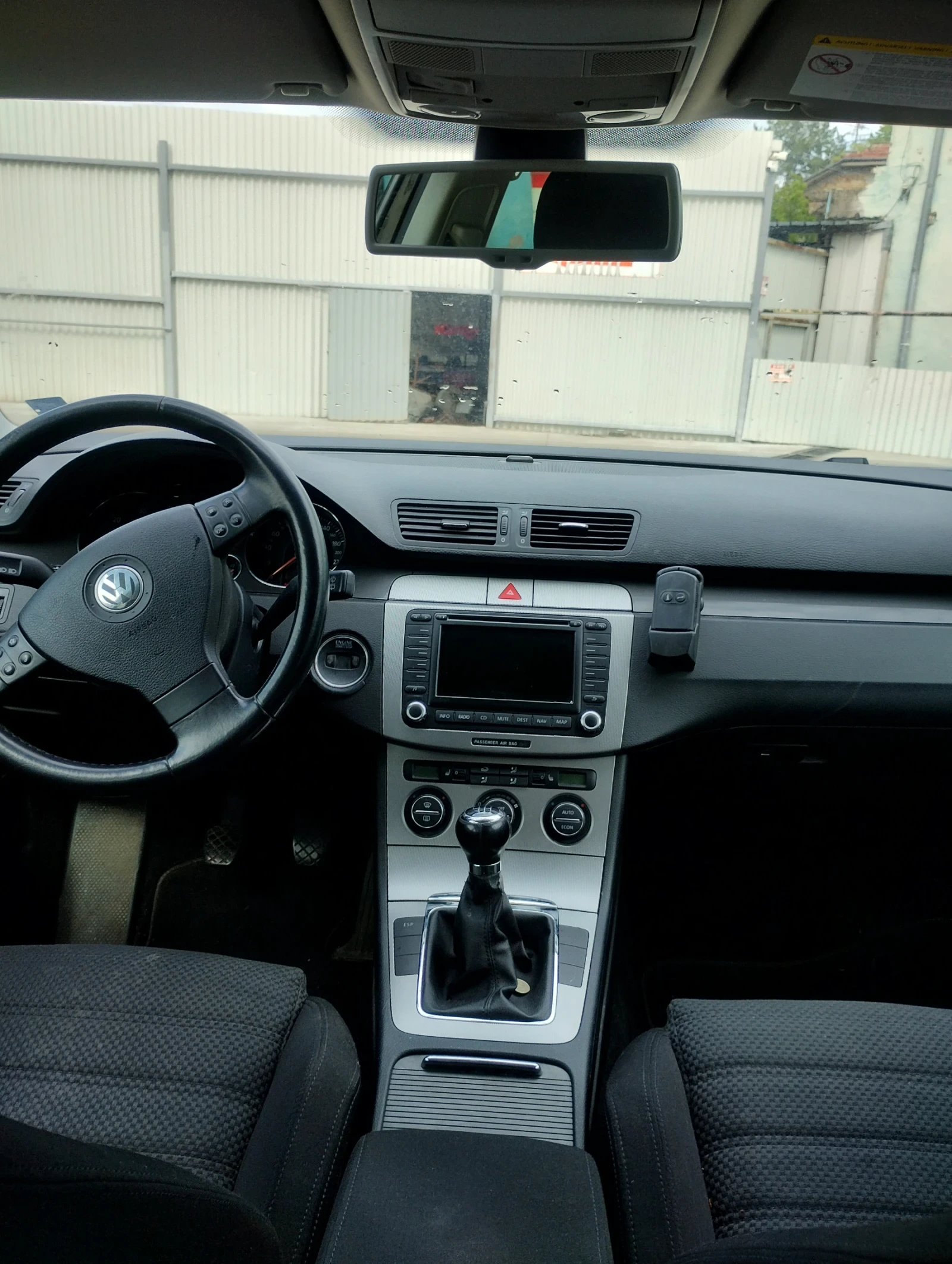 VW Passat  - изображение 7