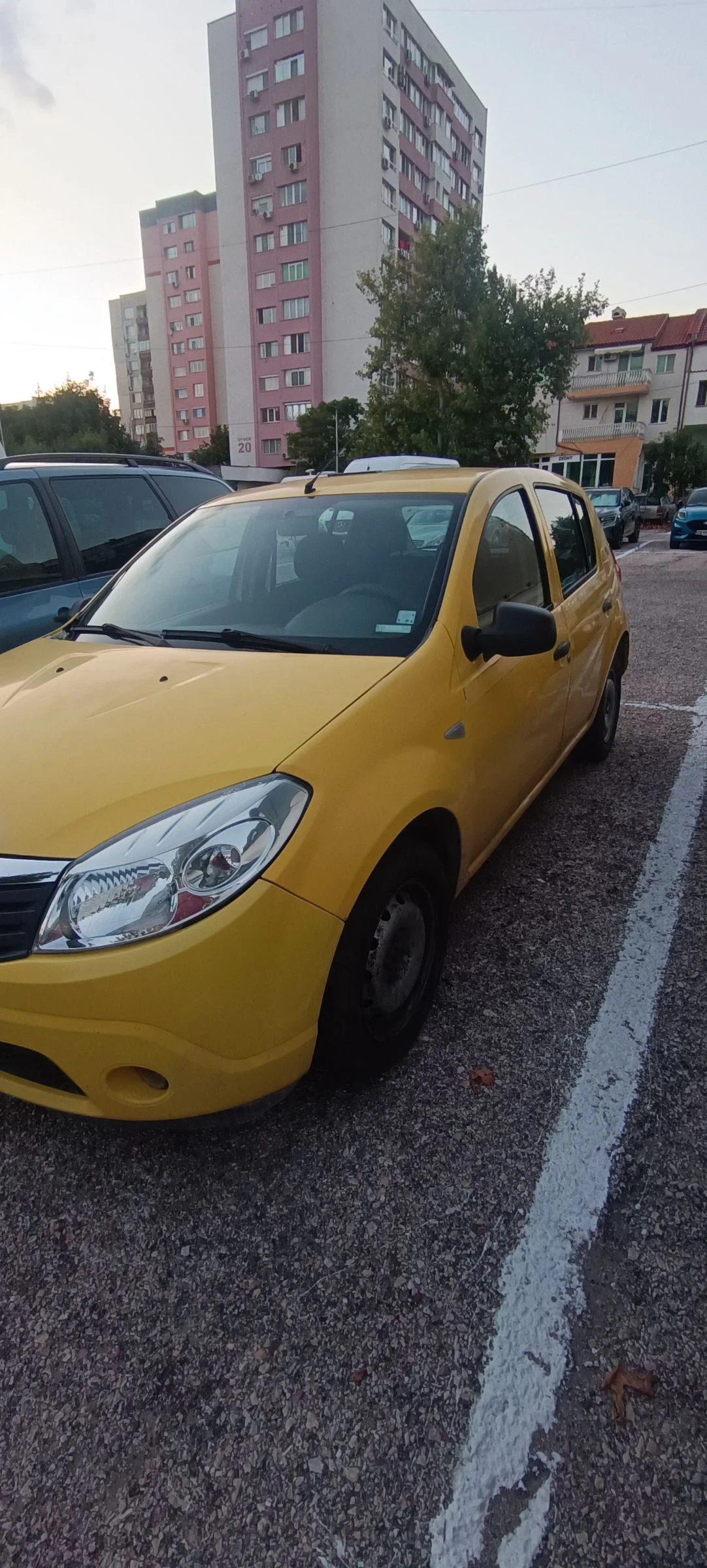 Dacia Sandero  - изображение 2