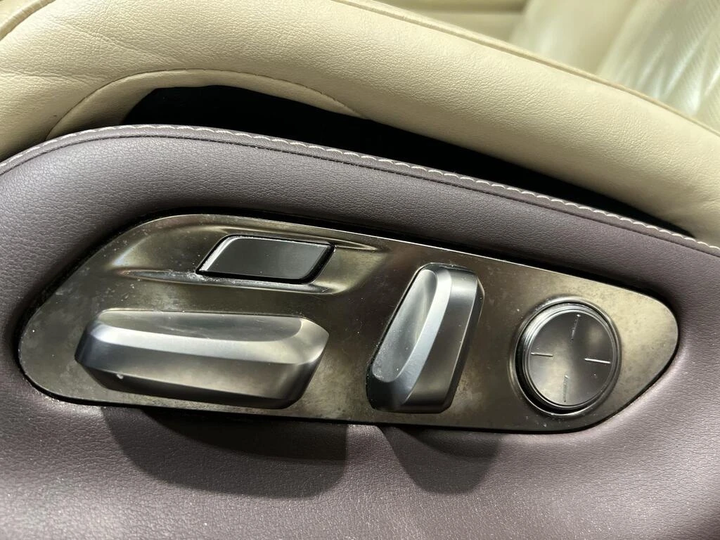 Lexus LS * LUXURY PKG MARK LEVINSON AUDIO PANORAMIC ROOF 36 | Mobile.bg � ����������� 12