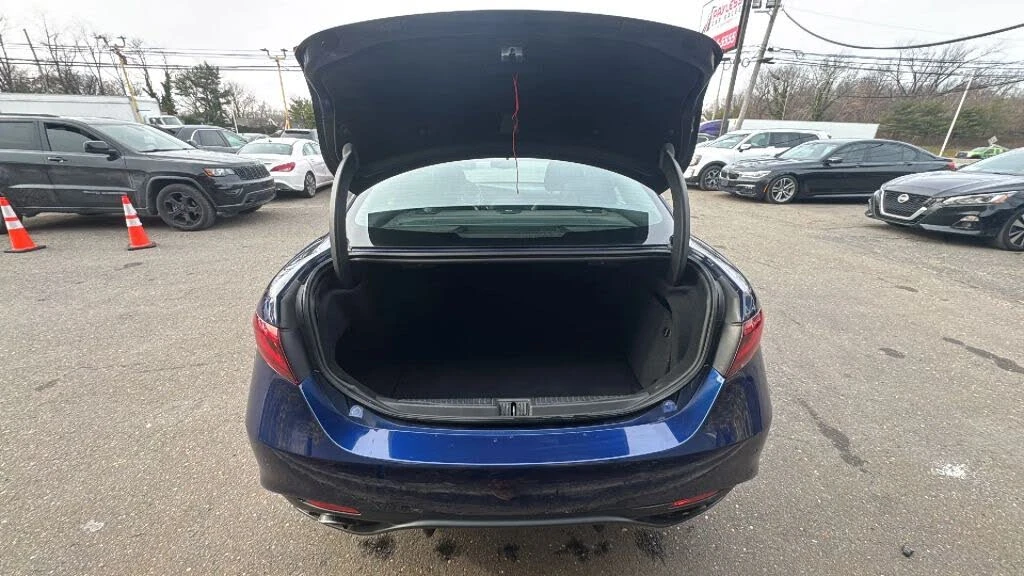 Alfa Romeo Giulia Ti Sport Carbon* CARFAX* ����������* (���� �� ��) | Mobile.bg � ����������� 13