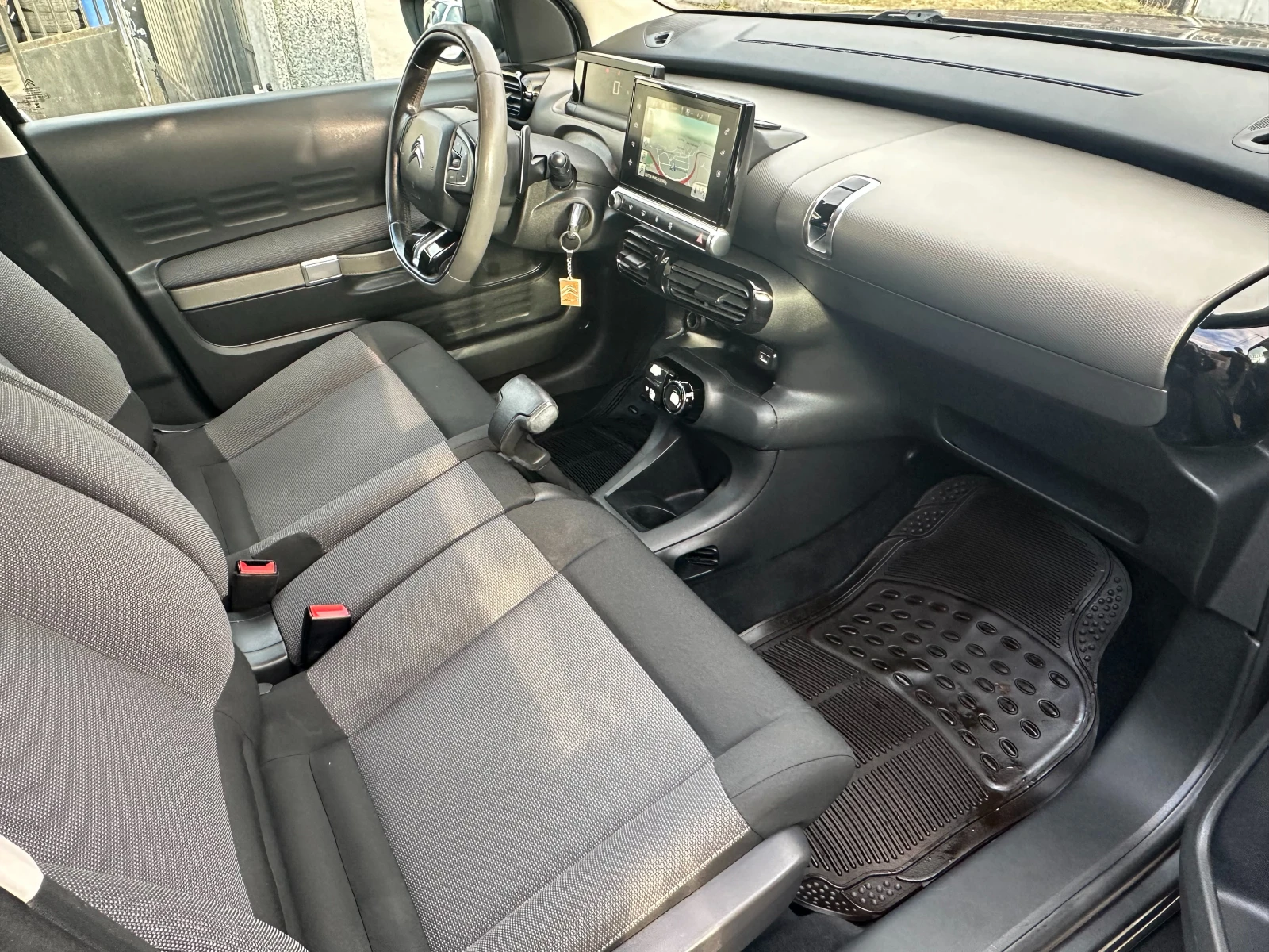 Citroen C4 Cactus 1.6HDI-92к.с-АВТОМАТИК-LED-NAVI-PDC-EURO5B-2015г. - изображение 8