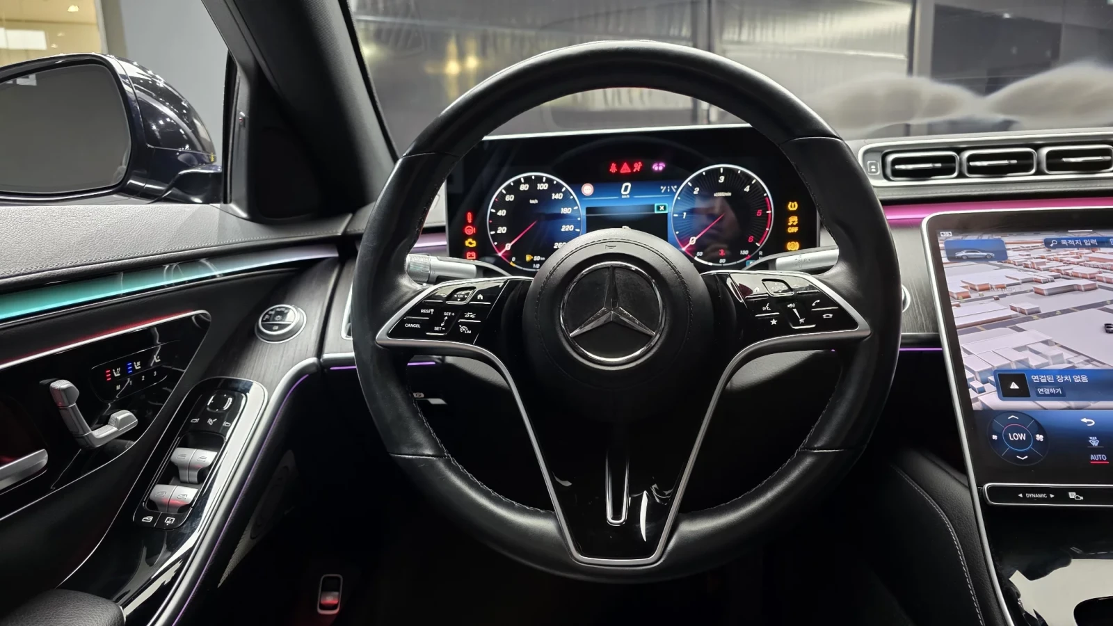 Mercedes-Benz S 350 LONG* BURMESTER* ПАНОРАМА* ПОДГРЕВ* ОБДУХВАНЕО, снимка 6 - Автомобили и джипове - 54162085