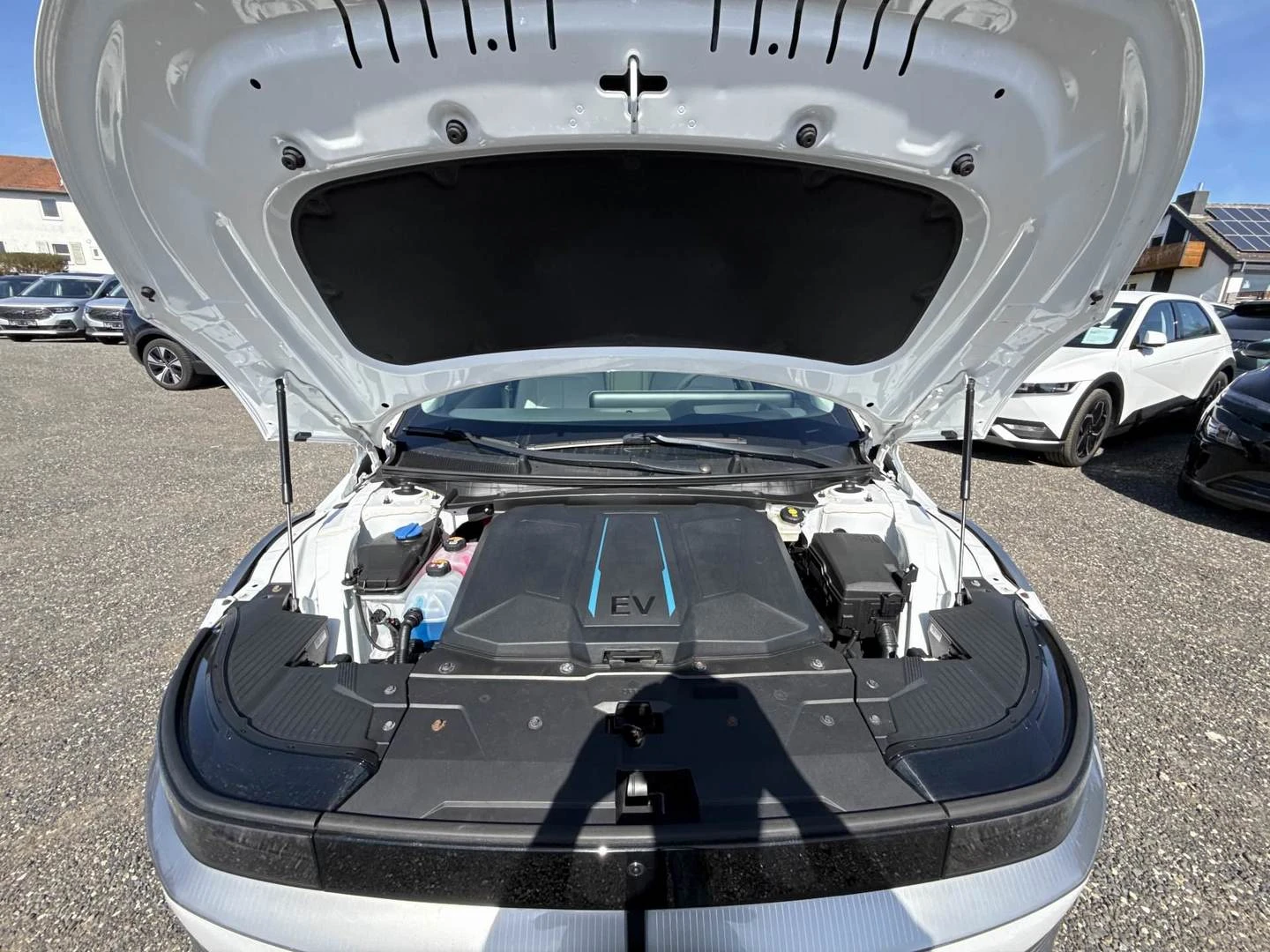 Hyundai Ioniq 5 77.4KWh/AWD/UNIQ/360/PAN/HEAD-UP | Mobile.bg � ����������� 16