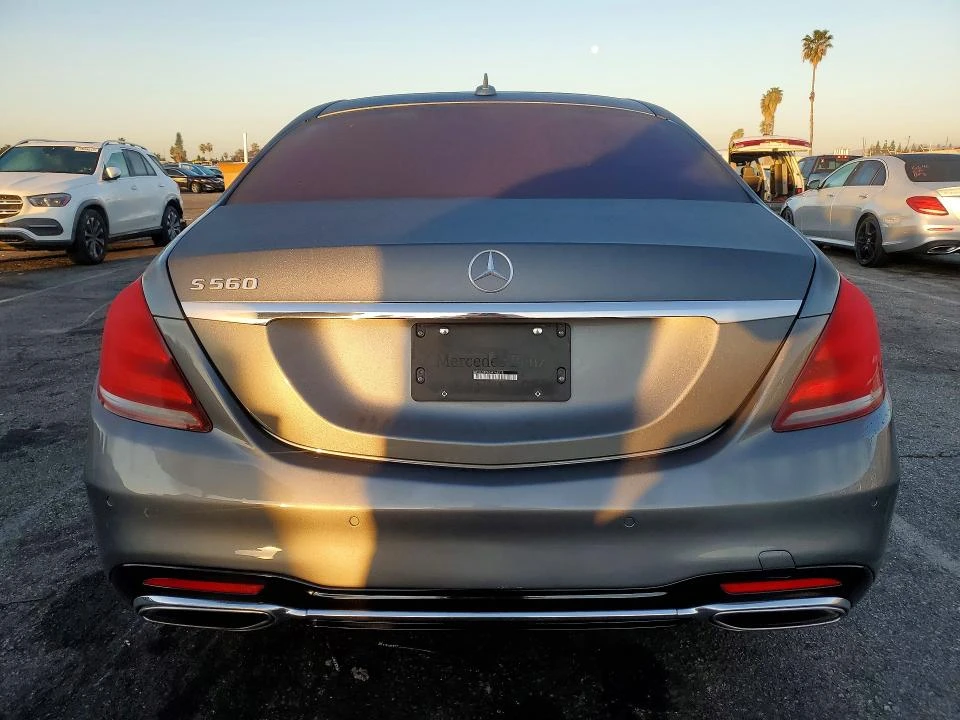 Mercedes-Benz S 560 AMG PKG| BURMESTER| DISTRONIC| HUD| ОБУДХ, снимка 5 - Автомобили и джипове - 54370004