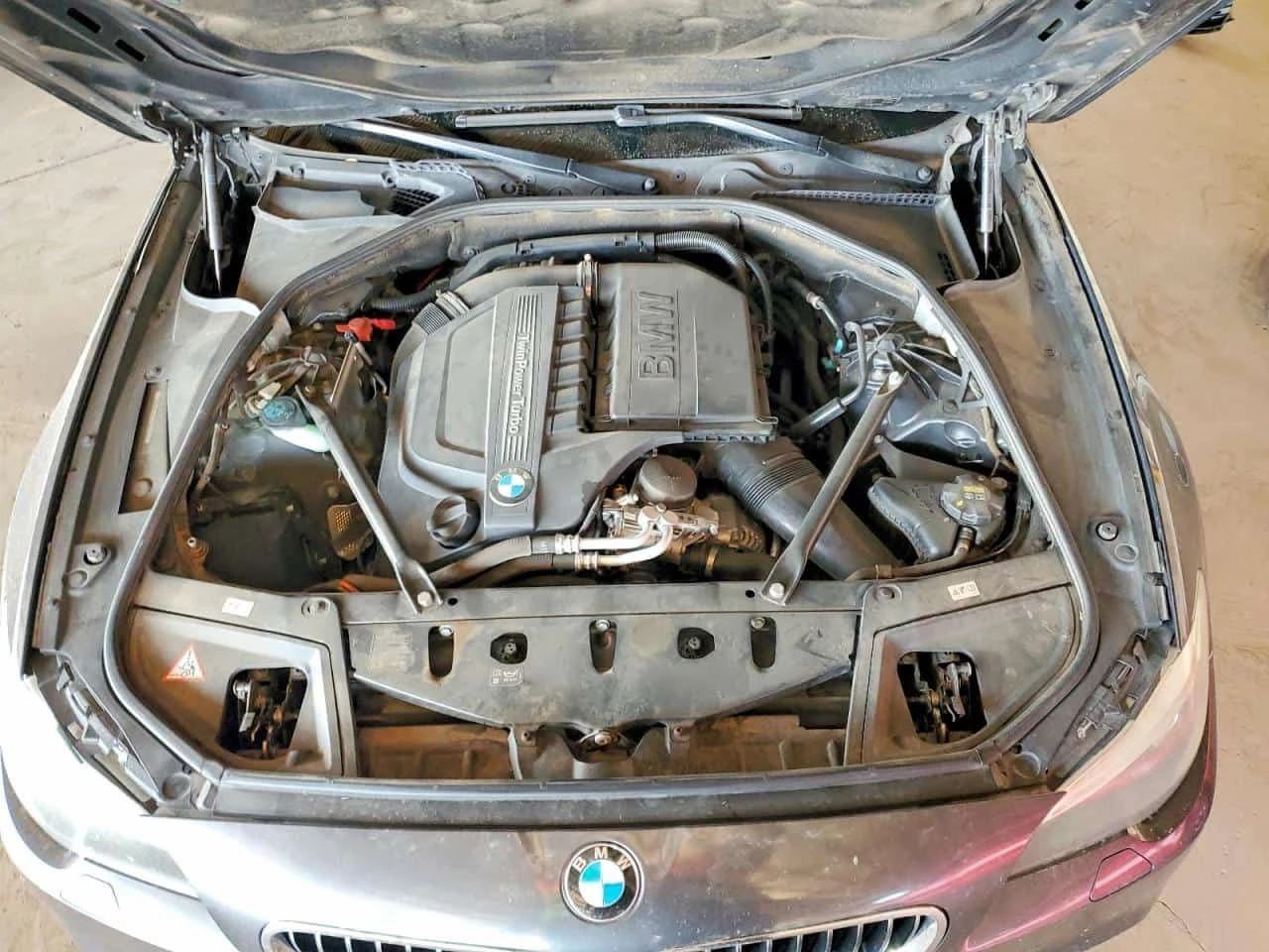 BMW 535 M Пакет/CARFAX/Шибедах/Подгрев/Финансиране, снимка 11 - Автомобили и джипове - 54552227
