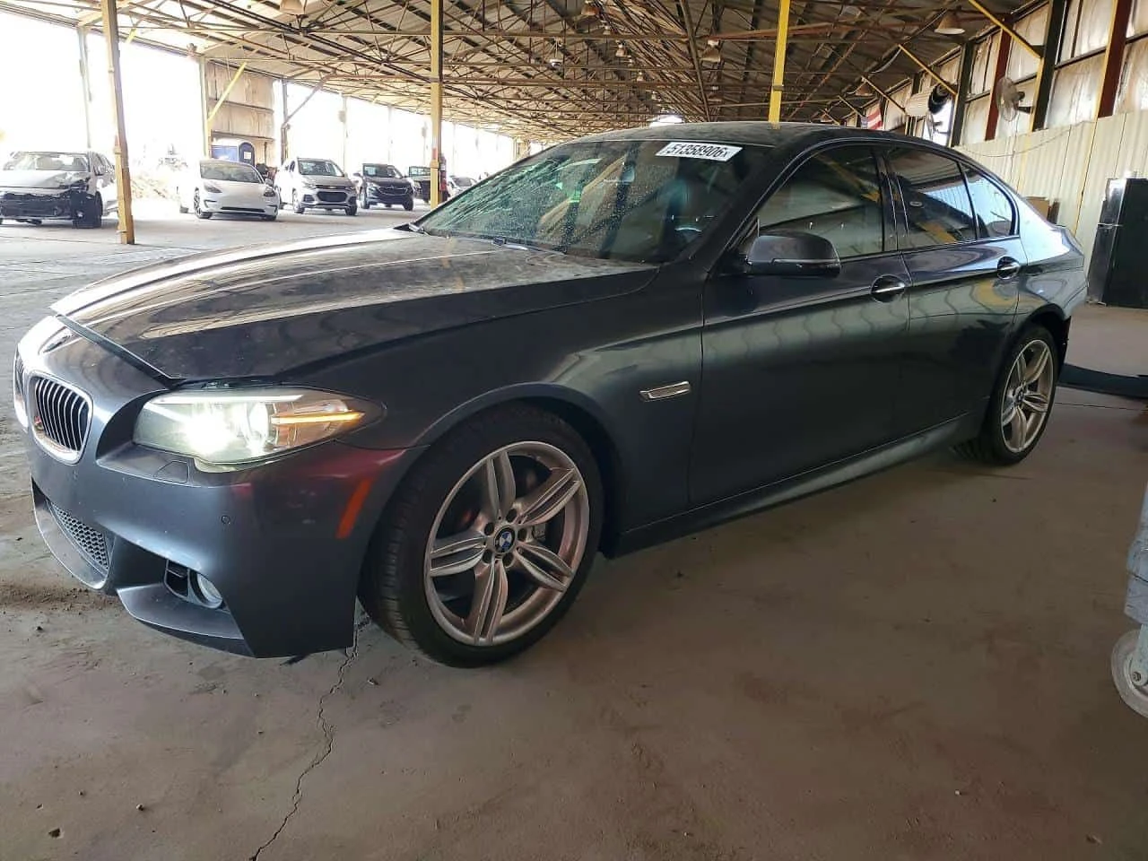 BMW 535 M Пакет/CARFAX/Шибедах/Подгрев/Финансиране, снимка 2 - Автомобили и джипове - 54552227