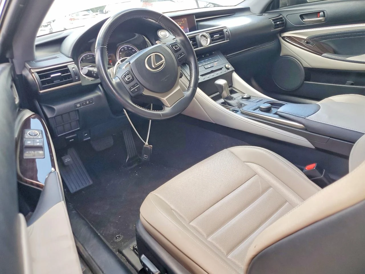 Lexus RC 200t 2.0* �������* ������* ������ ����� | Mobile.bg � ����������� 9