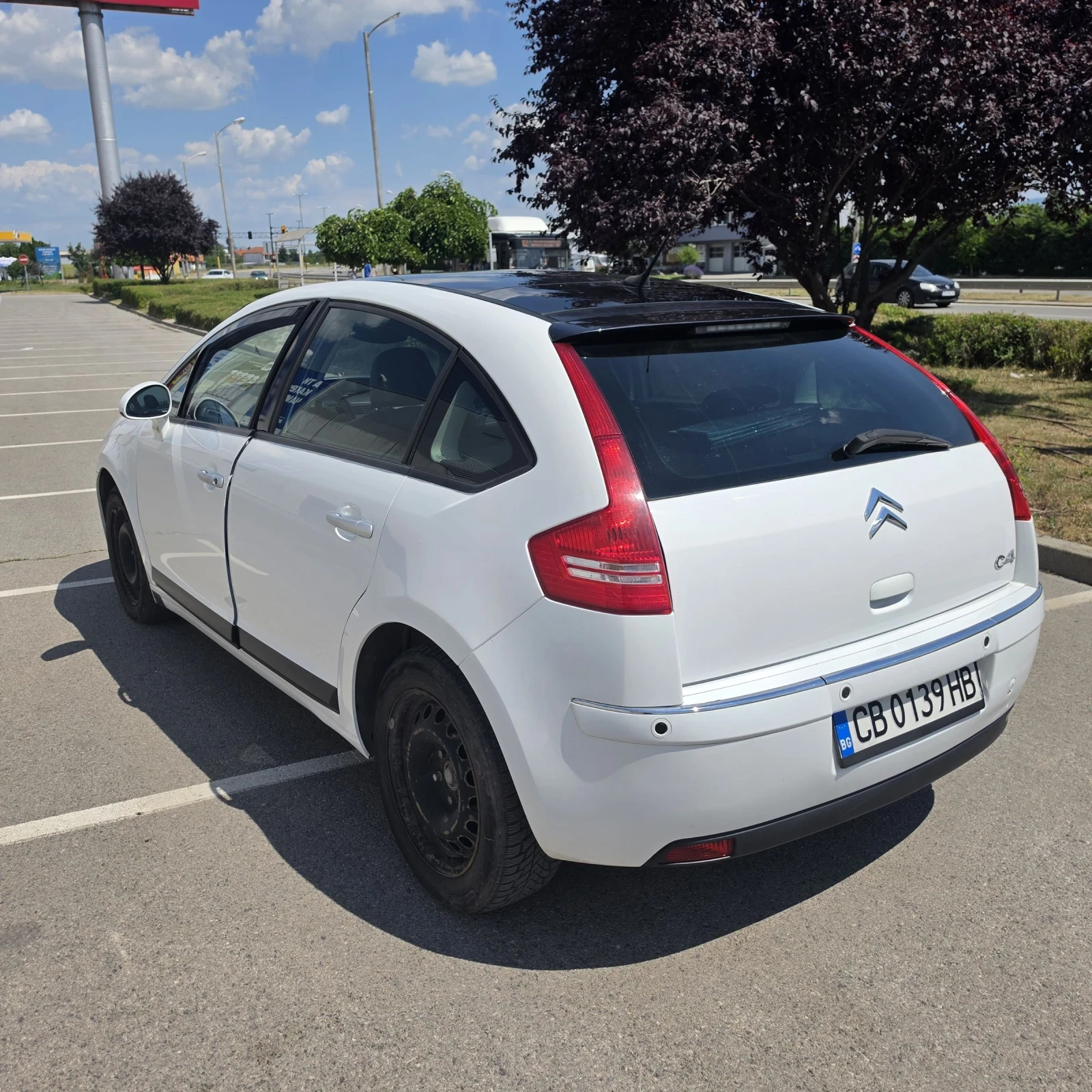 Citroen C4 2.0 HDI, снимка 7 - Автомобили и джипове - 55193813