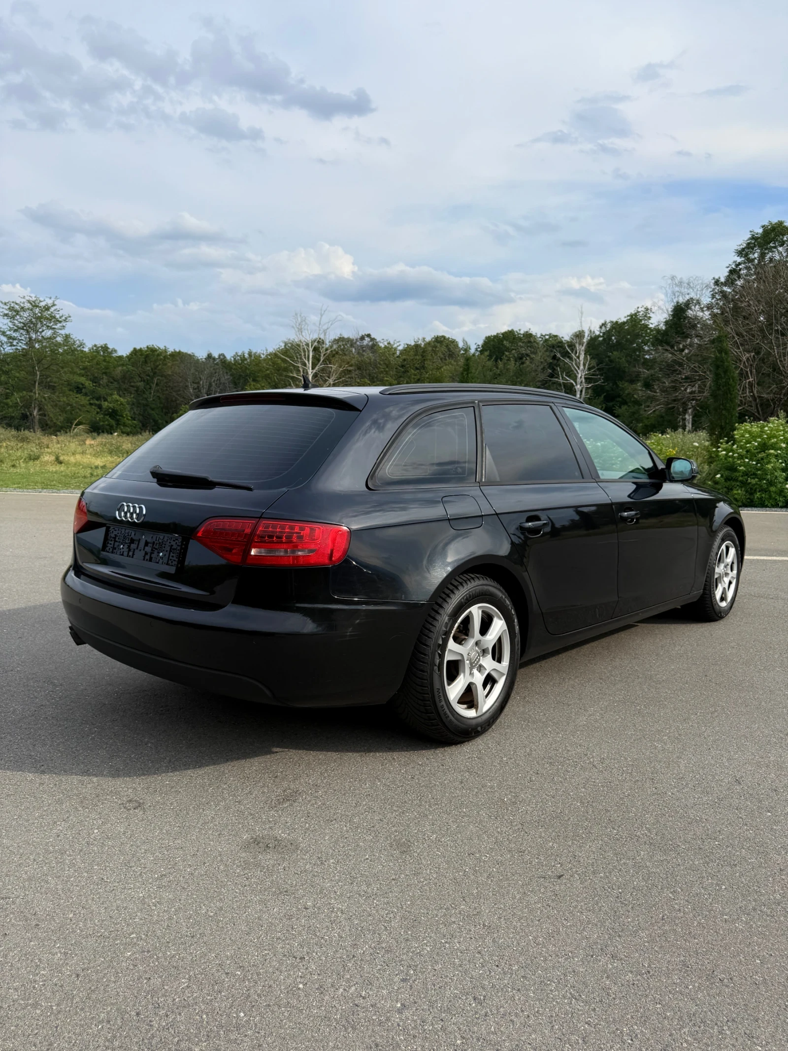 Audi A4 2.0 TDI, снимка 3 - Автомобили и джипове - 55323237