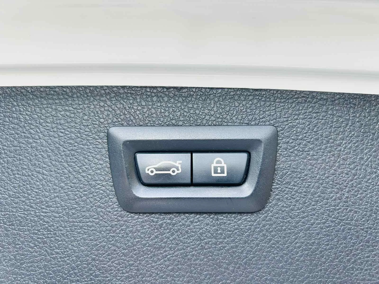 BMW 320, снимка 13 - Автомобили и джипове - 55622023