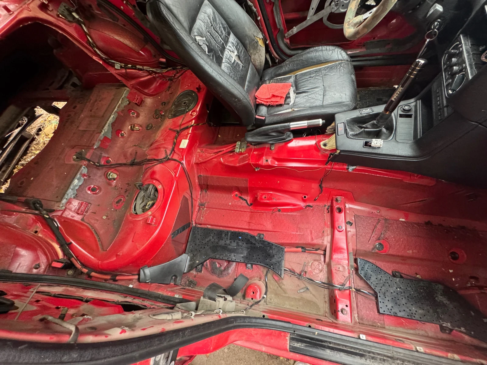 BMW 320, снимка 4 - Автомобили и джипове - 56320861