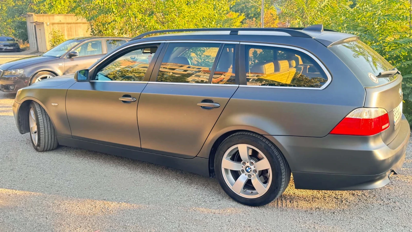 BMW 520, снимка 5 - Автомобили и джипове - 56360451