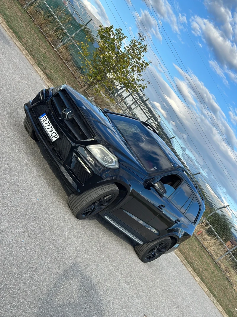 Mercedes-Benz GL 500 Първи собственик/Designo/360/AMG/реални км. , снимка 2 - Автомобили и джипове - 52769679
