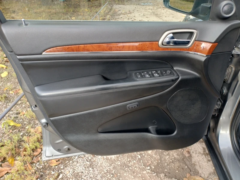 Jeep Grand cherokee 3.0 CRD LIMITED, снимка 14 - Автомобили и джипове - 51978496