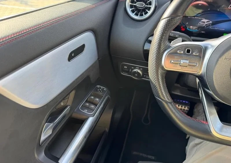 Mercedes-Benz EQA 250 AMG-Line, снимка 8 - Автомобили и джипове - 53629159