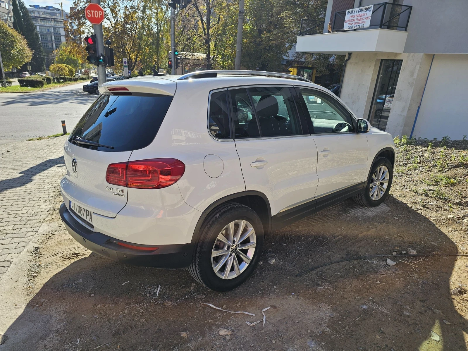 VW Tiguan ШВЕЙЦАРИЯ, СЕРВИЗНА ИСТОРИЯ, ФЕЙС, РЕАЛНИ КМ. - изображение 6