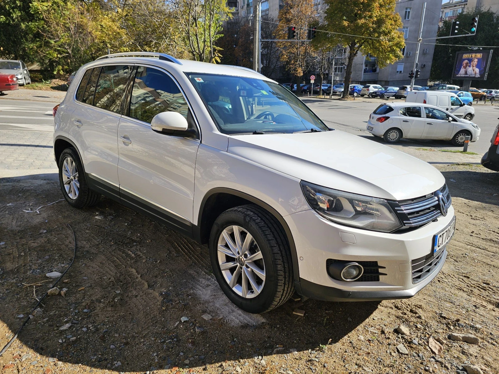 VW Tiguan ШВЕЙЦАРИЯ, СЕРВИЗНА ИСТОРИЯ, ФЕЙС, РЕАЛНИ КМ. - изображение 2