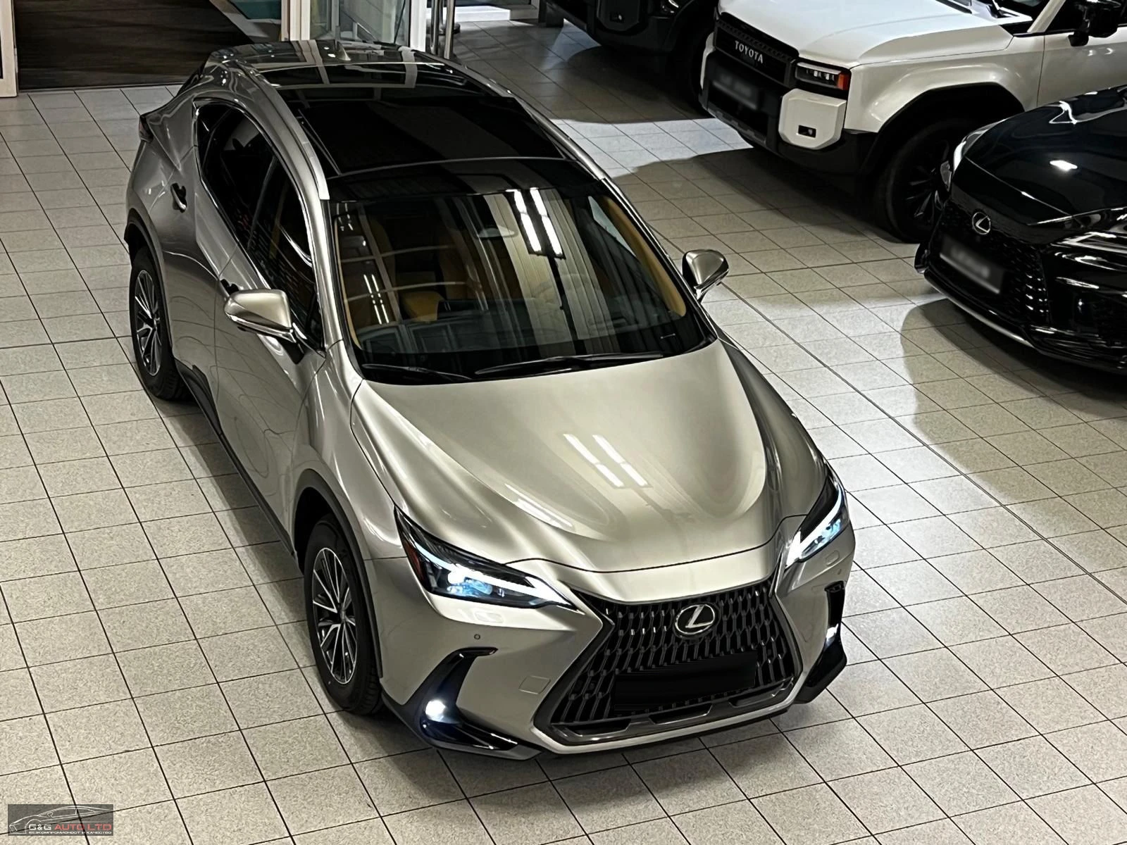 Lexus NX 350h EXECUTIVE/243HP/AMBI/4x4/HUD/360/PANO/338v - изображение 4