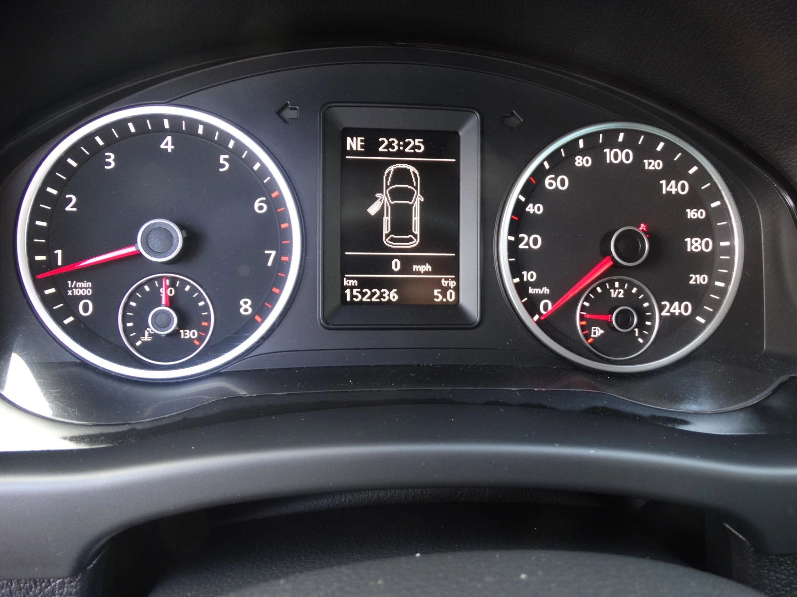 VW Tiguan 1.4 - 4x4 150 k.s. | Mobile.bg   12