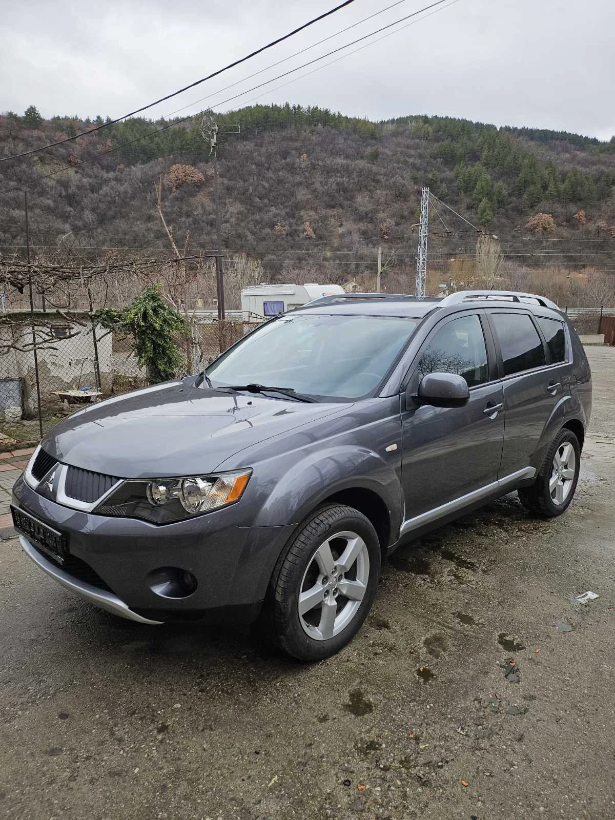 Mitsubishi Outlander 2.0D 4?4 - изображение 5