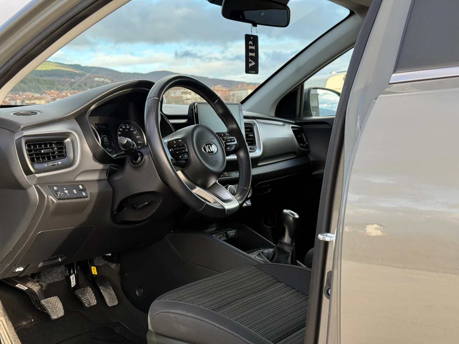 Kia Stonic HYBRID | Mobile.bg � ����������� 8