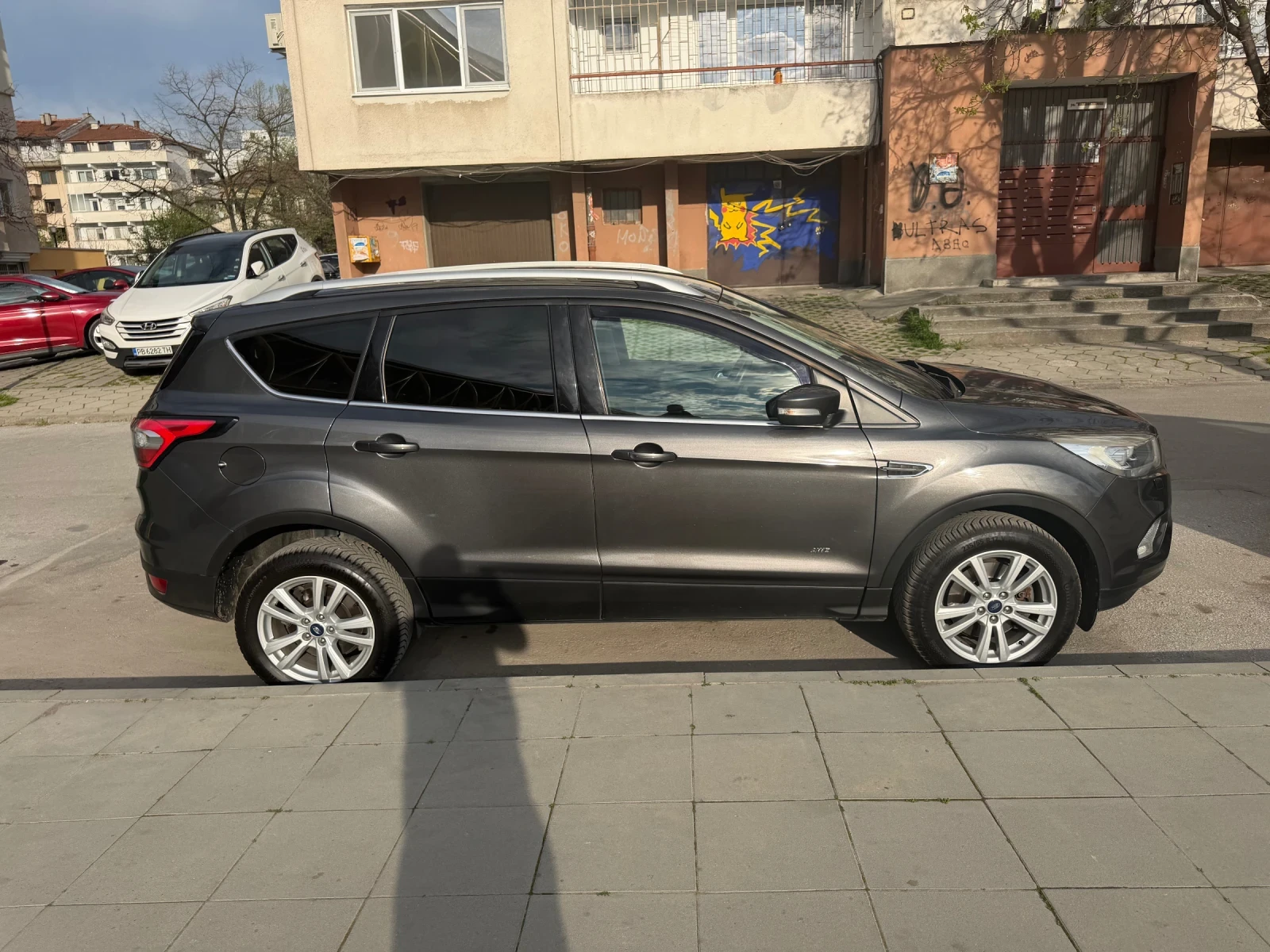 Ford Kuga 2.0D 4x4, снимка 2 - Автомобили и джипове - 54272980