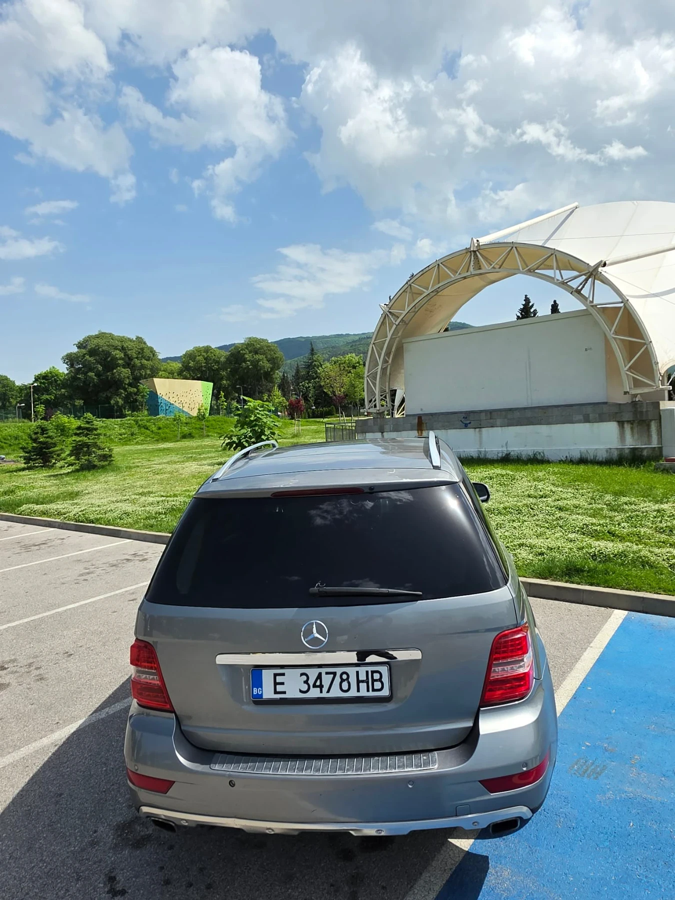 Mercedes-Benz ML 350, снимка 9 - Автомобили и джипове - 54509051