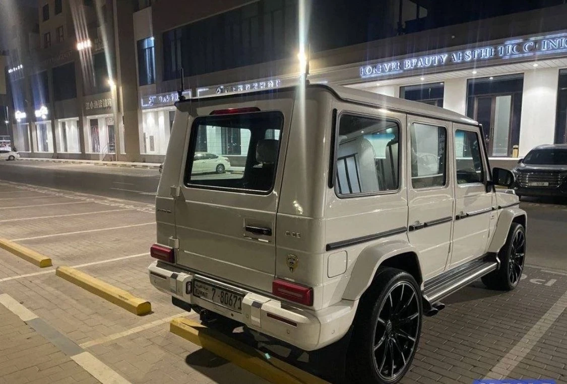 Mercedes-Benz G 500 V8 305 HP | BRABUS 700 ПАКЕТ, снимка 4 - Автомобили и джипове - 55030853