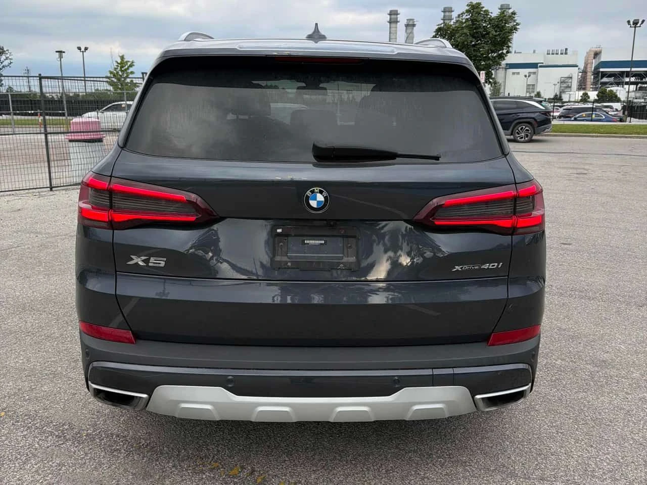 BMW X5 xDrive40i | CARFAX | БЕЗ ПЪРВОНАЧАЛНА ВНОСКА, снимка 4 - Автомобили и джипове - 55187128