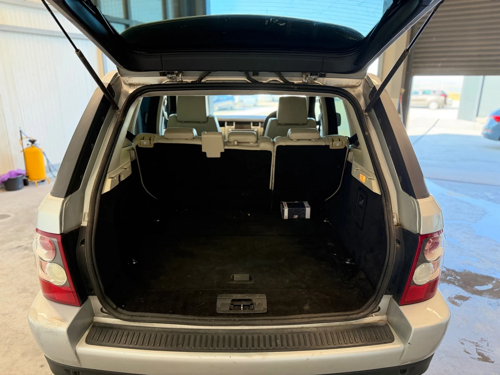 Land Rover Range Rover Sport 2.7 HSE, снимка 6 - Автомобили и джипове - 55641892