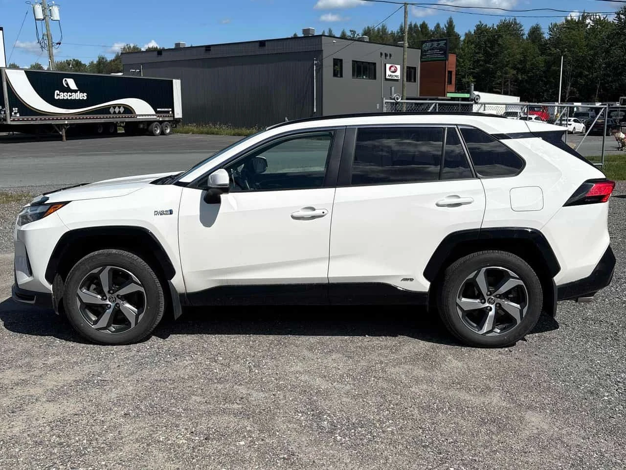 Toyota Rav4 * AWD * CARFAX * ОПЦИЯ ЗА ФИНАНСИРАНЕ, снимка 2 - Автомобили и джипове - 55664182
