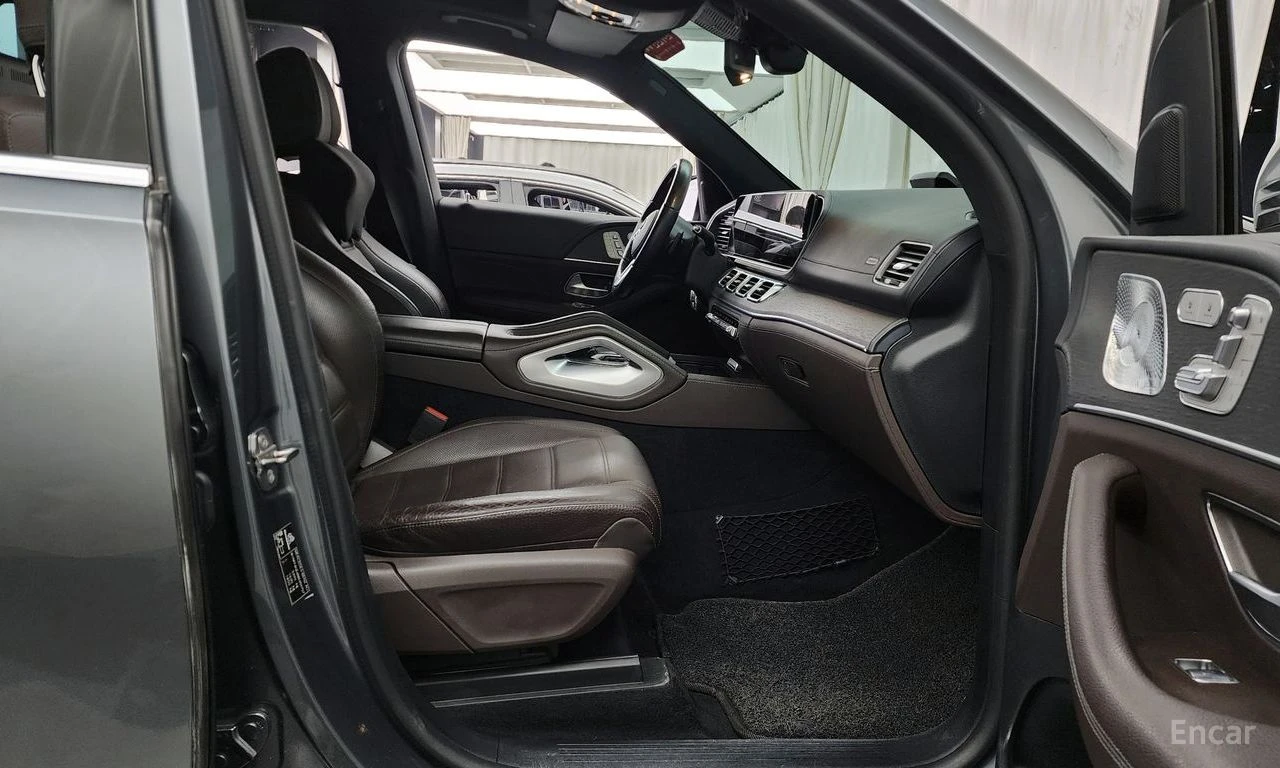 Mercedes-Benz GLS580 AMG* LINE* BURMESTER* ОБДУХВАНЕ* ХЕДЪП* ДИСТРОНИК, снимка 15 - Автомобили и джипове - 55696378