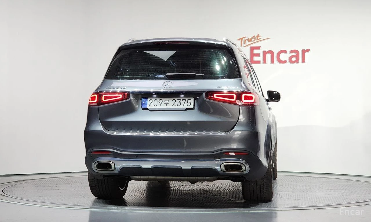 Mercedes-Benz GLS580 AMG* LINE* BURMESTER* ОБДУХВАНЕ* ХЕДЪП* ДИСТРОНИК, снимка 4 - Автомобили и джипове - 55696378