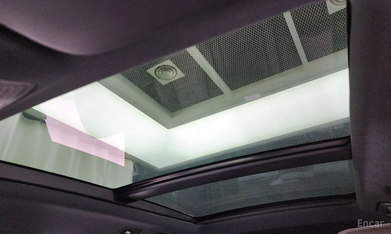 Mercedes-Benz GLS580 AMG* LINE* BURMESTER* ОБДУХВАНЕ* ХЕДЪП* ДИСТРОНИК, снимка 14 - Автомобили и джипове - 55696378