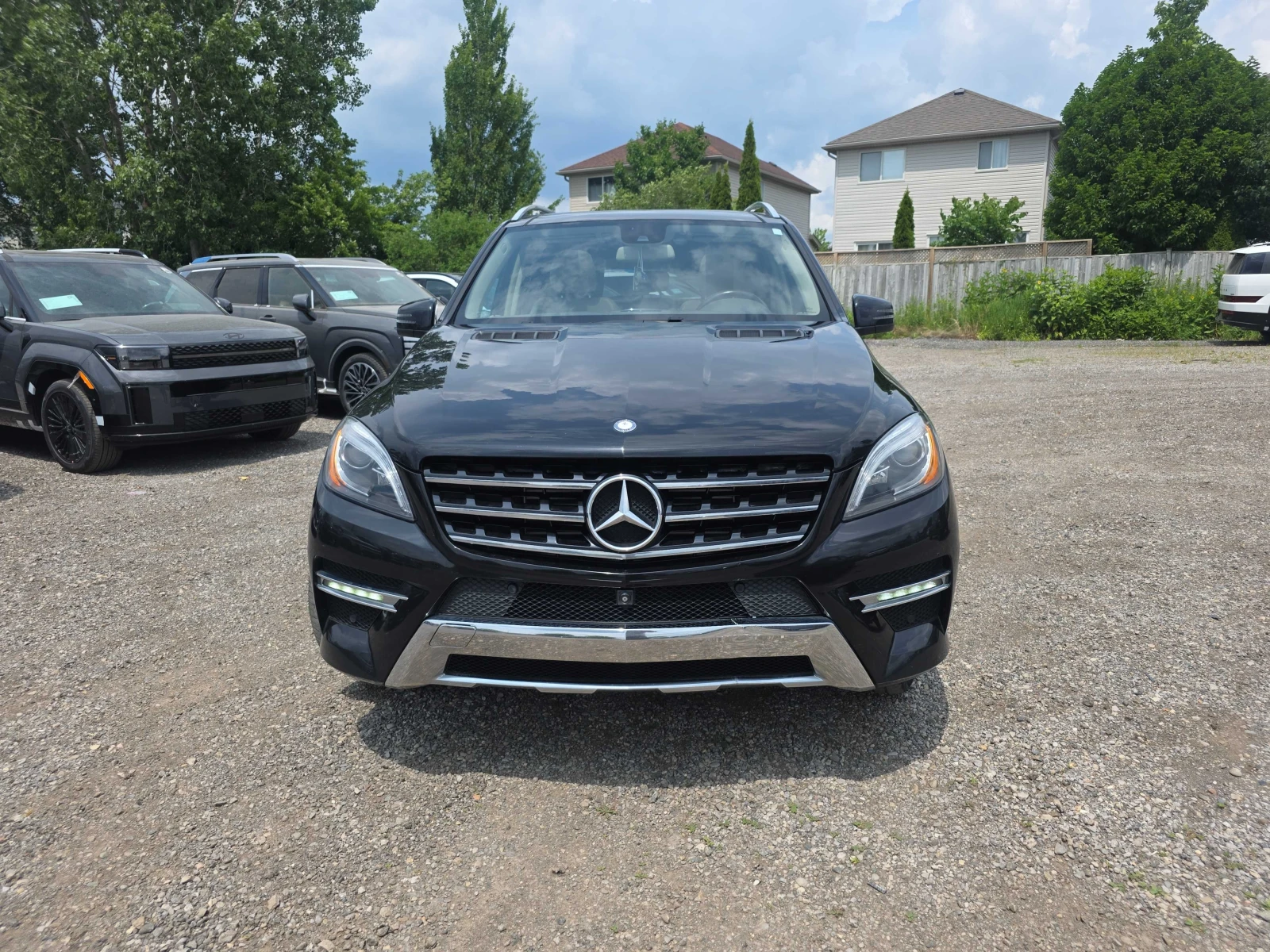 Mercedes-Benz ML 350 * 4MATIC 4dr BlueTEC * CARFAX * ЦЕНА ДО БГ, снимка 2 - Автомобили и джипове - 55876052