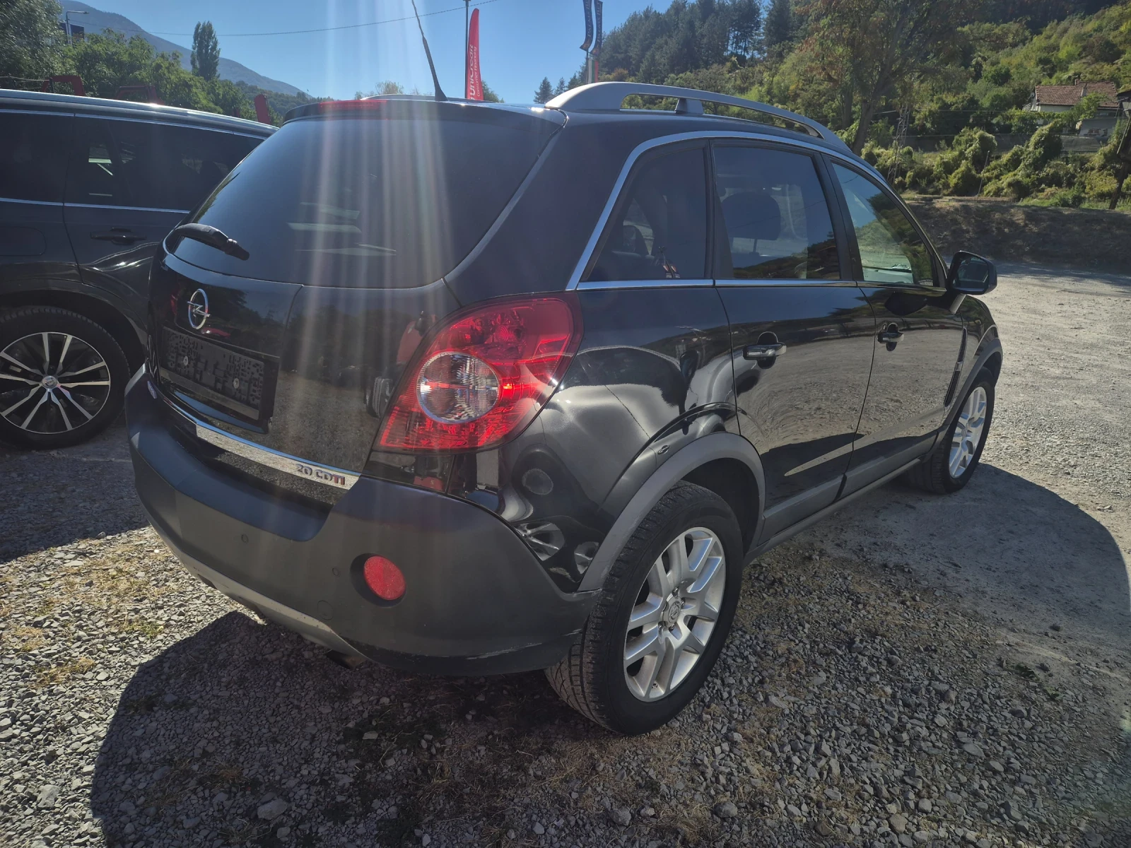 Opel Antara 2.0 , 4x4 , 131х.км. ТОП, снимка 3 - Автомобили и джипове - 56336705