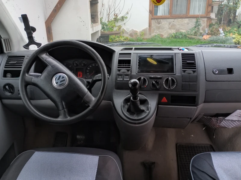 VW T5, снимка 3 - Бусове и автобуси - 53177667