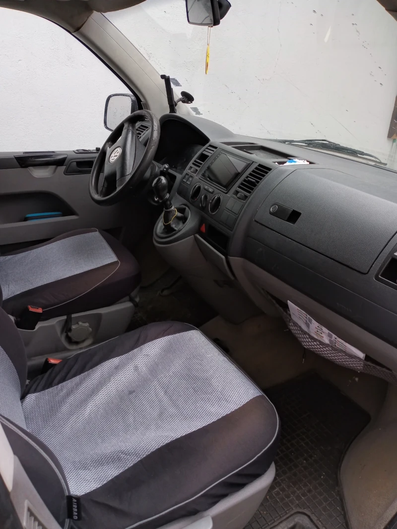 VW T5, снимка 2 - Бусове и автобуси - 53177667