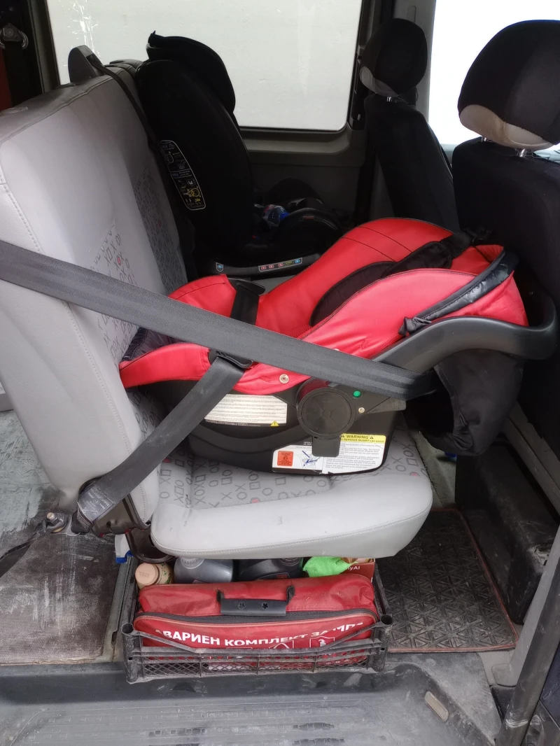 VW T5, снимка 6 - Бусове и автобуси - 53177667