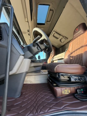 Обява за продажба на Scania R 450 2 броя еднакви! ~47 880 EUR - изображение 11 | Auto.bg Обява за продажба на Scania R 450 2 броя еднакви! ~47 880 EUR - изображение 11