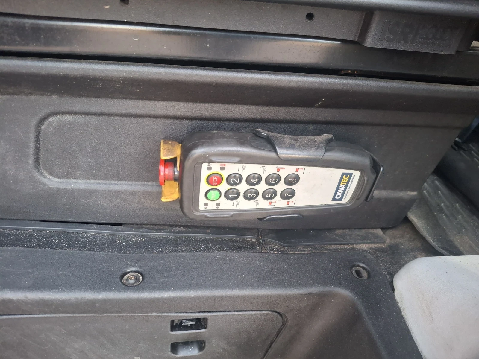 Iveco Daily 70C17* * TISCHER* * Brill* * 7места, снимка 15 - Камиони - 53772853